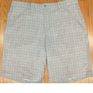 NIKE GOLF DRI-FIT Mens POLY/SPANDEX SHORTS GRAY WINDOWPANE Sz 38